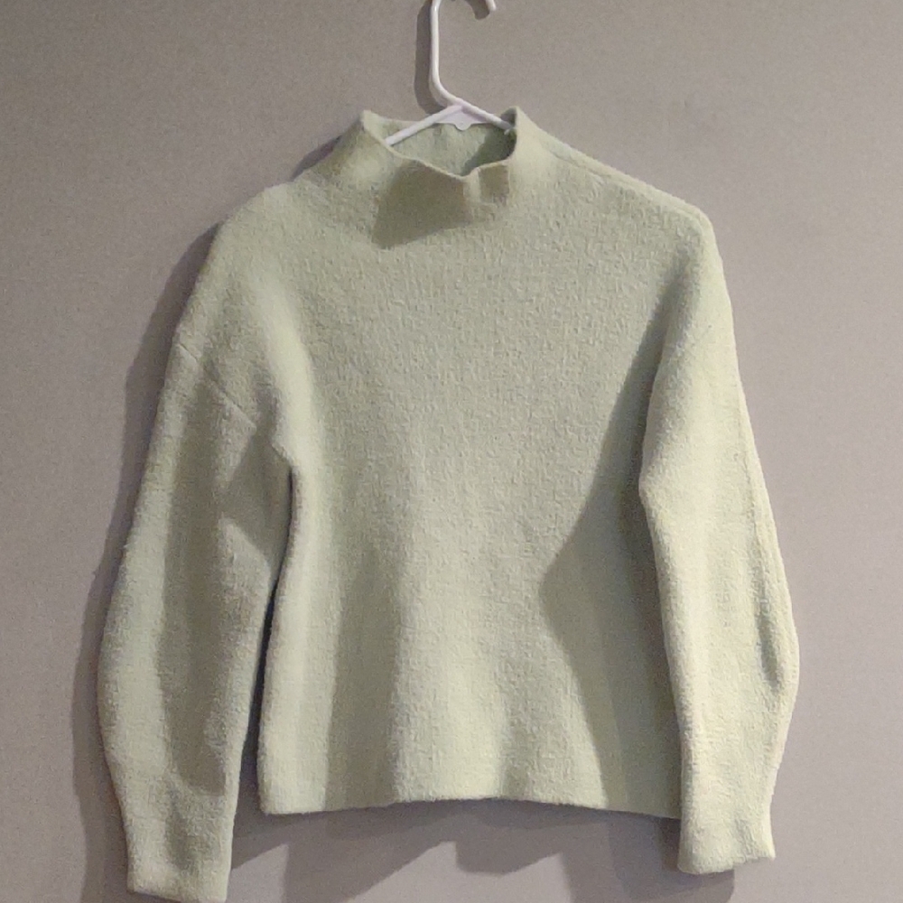 Tahari Women's Xsmall Light Mint‎ Green Mock Neck Sweater